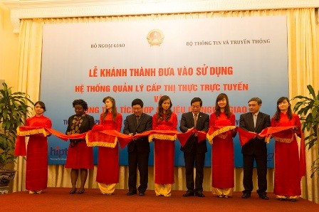 Từng bước hiện thực hóa mục tiêu Chính phủ điện tử tại Việt Nam - ảnh 1
